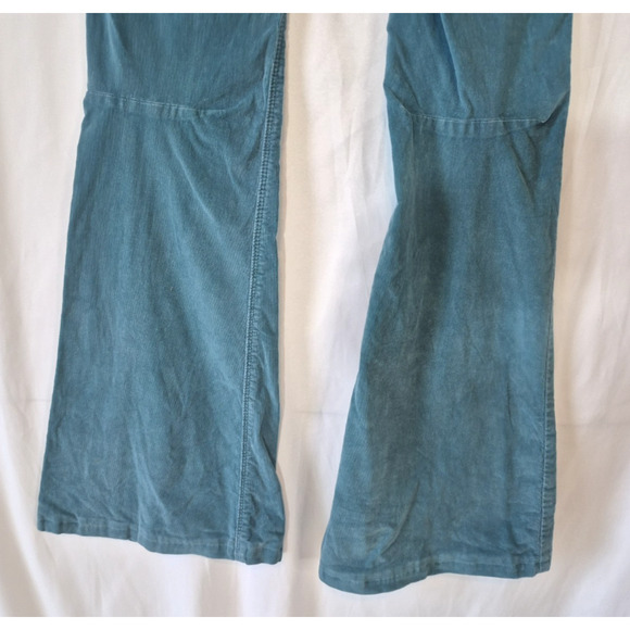 We The Free *IN TEAL* Womens Corduroy Pull On Flare Jeans 25 X 29 - Picture 7 of 8